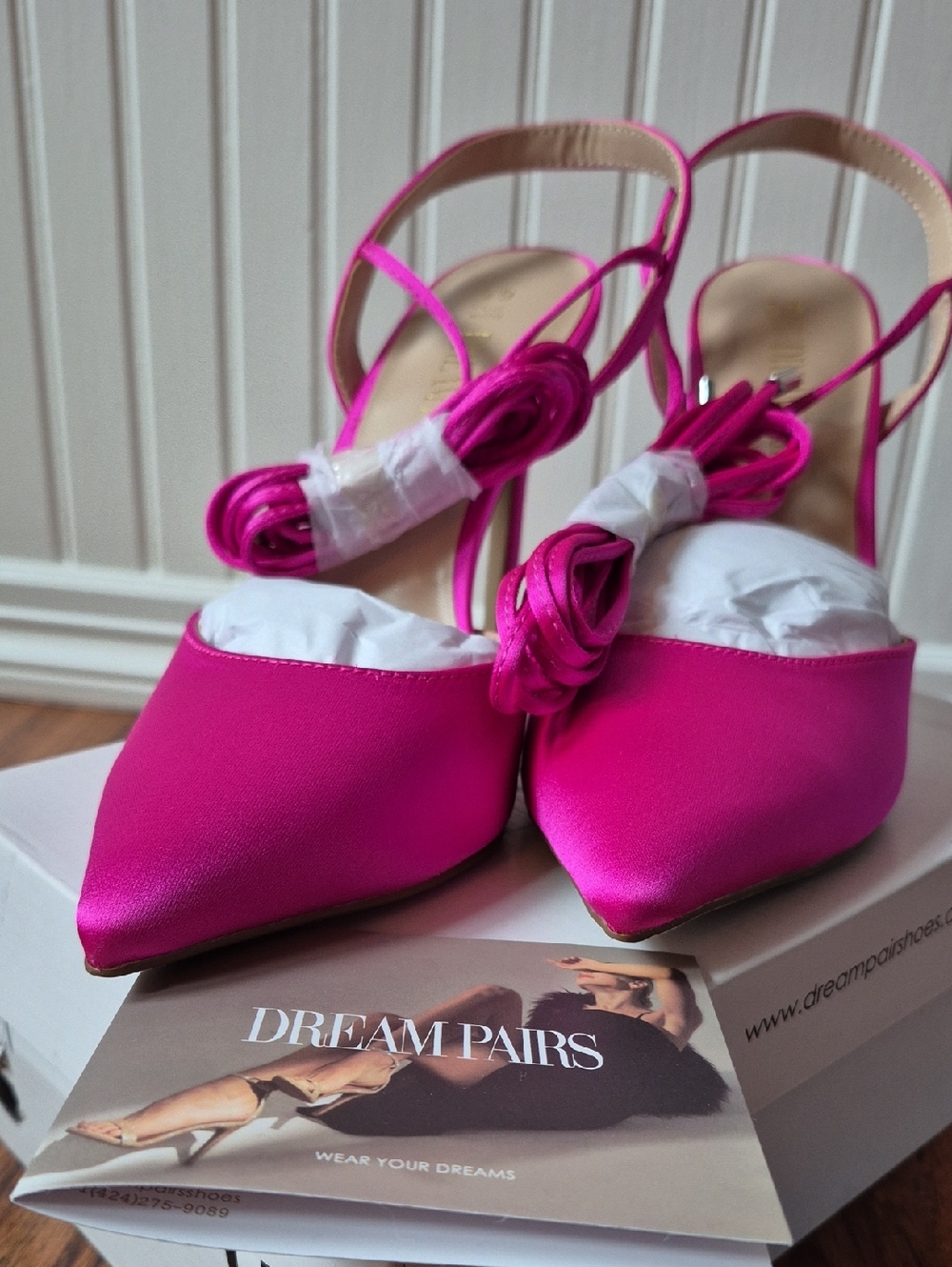 Dream Pairs Hot Pink Pointed Toe Slingback Heels